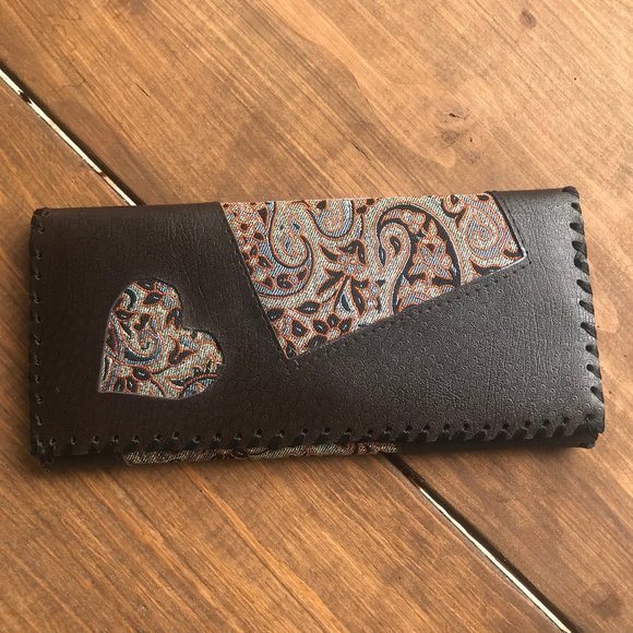 brown leather wallet - Picture 2 of 10